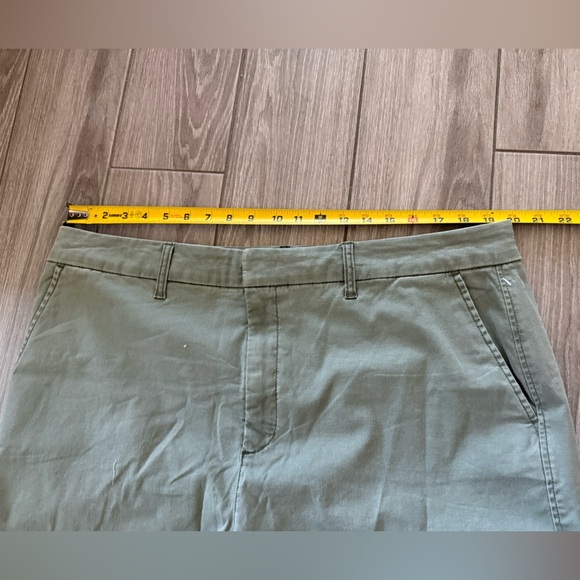 Anne Klein|Chino shorts in olive khaki tone,plus size 22•••NWT,summer staple - Picture 13 of 13